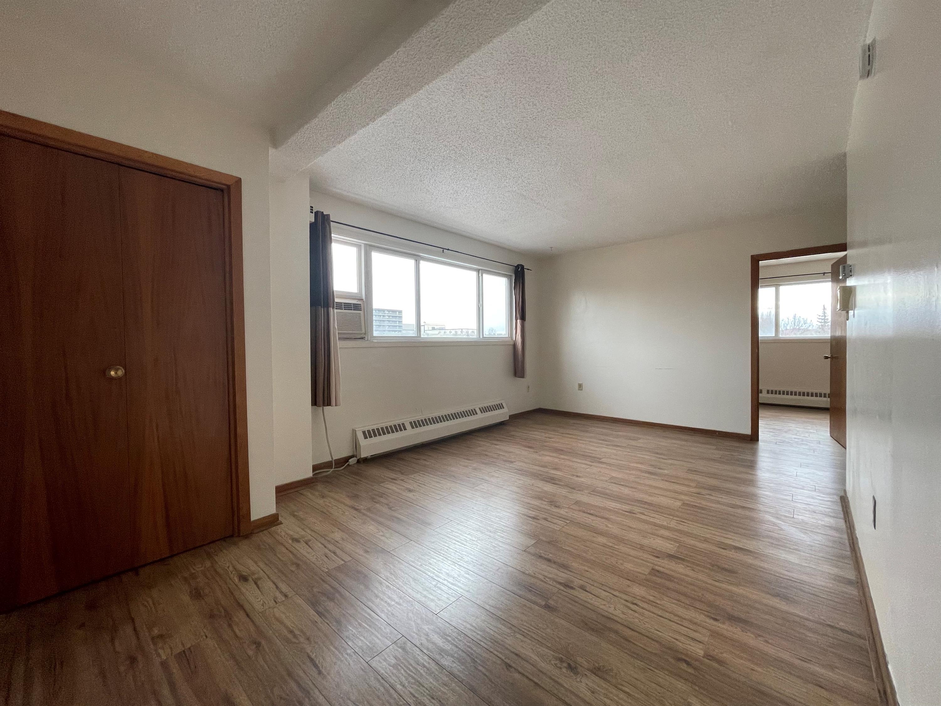 2249 Cornwall St.-47