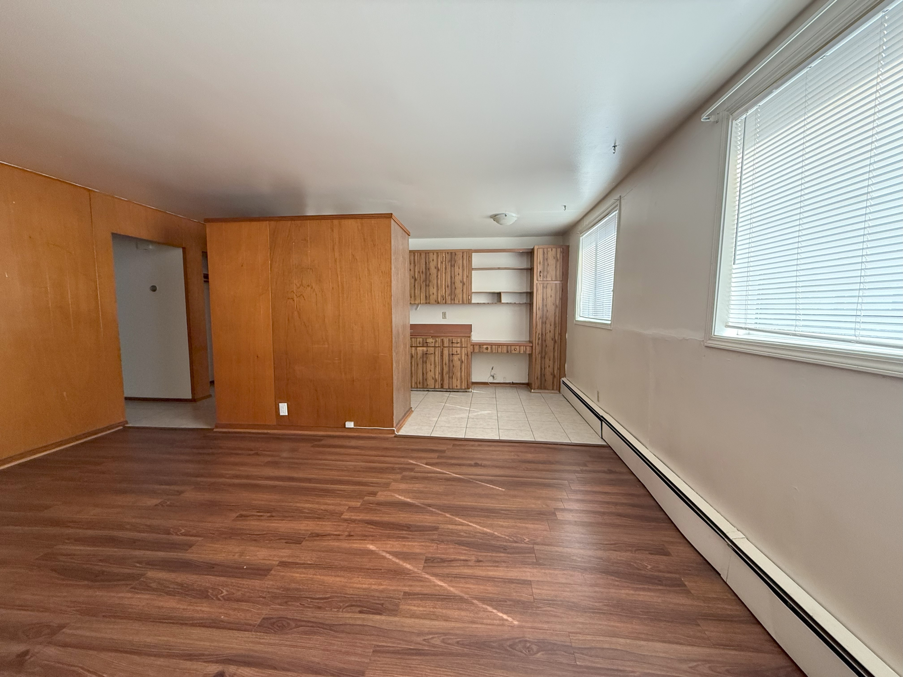 1600 Alexandra St.-8