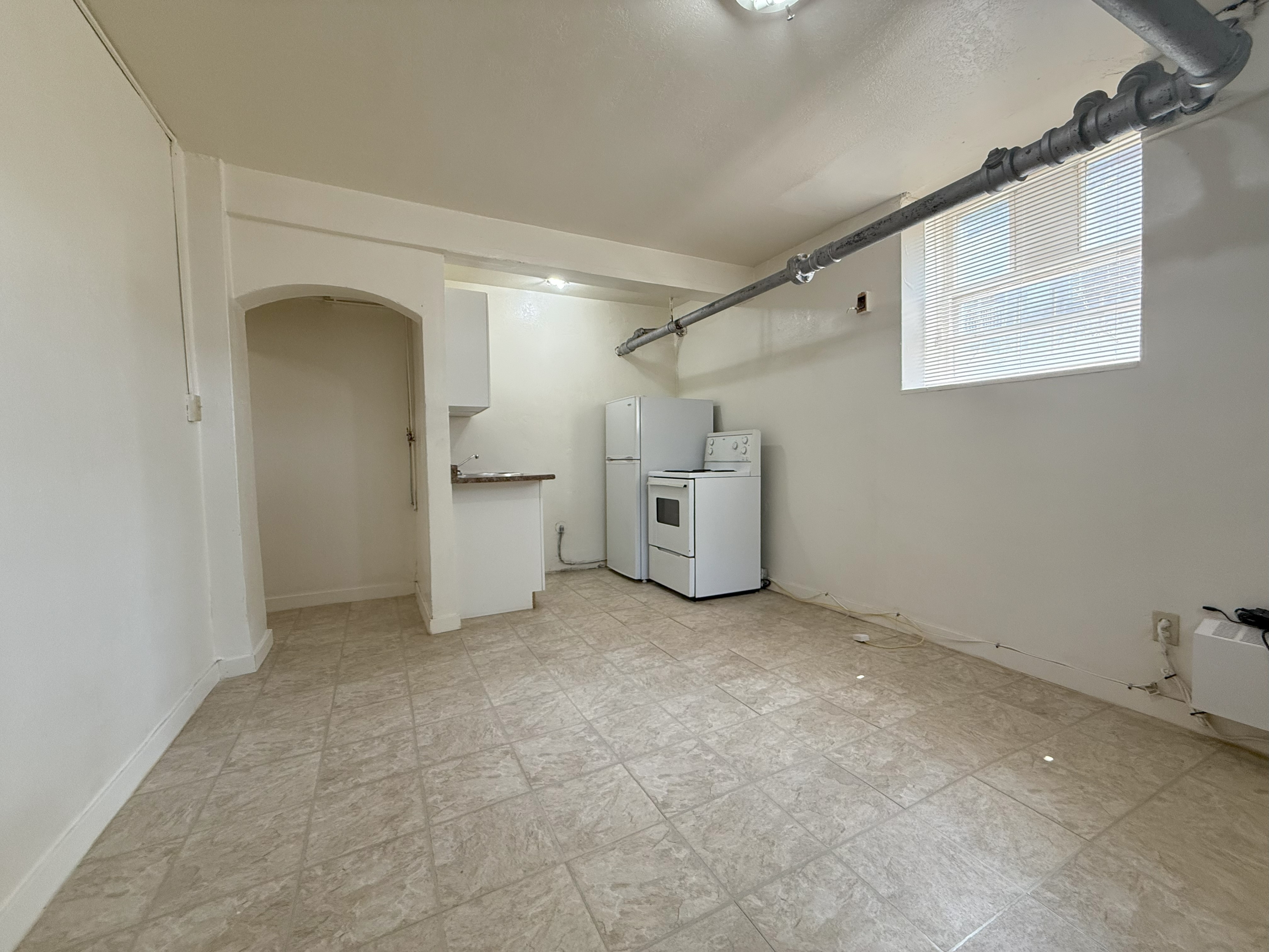 2175 Robinson St.-2